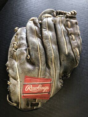 Vintage Rawlings Gold Glove RBG36 Collectors Approx 12-14” Needs Restoration